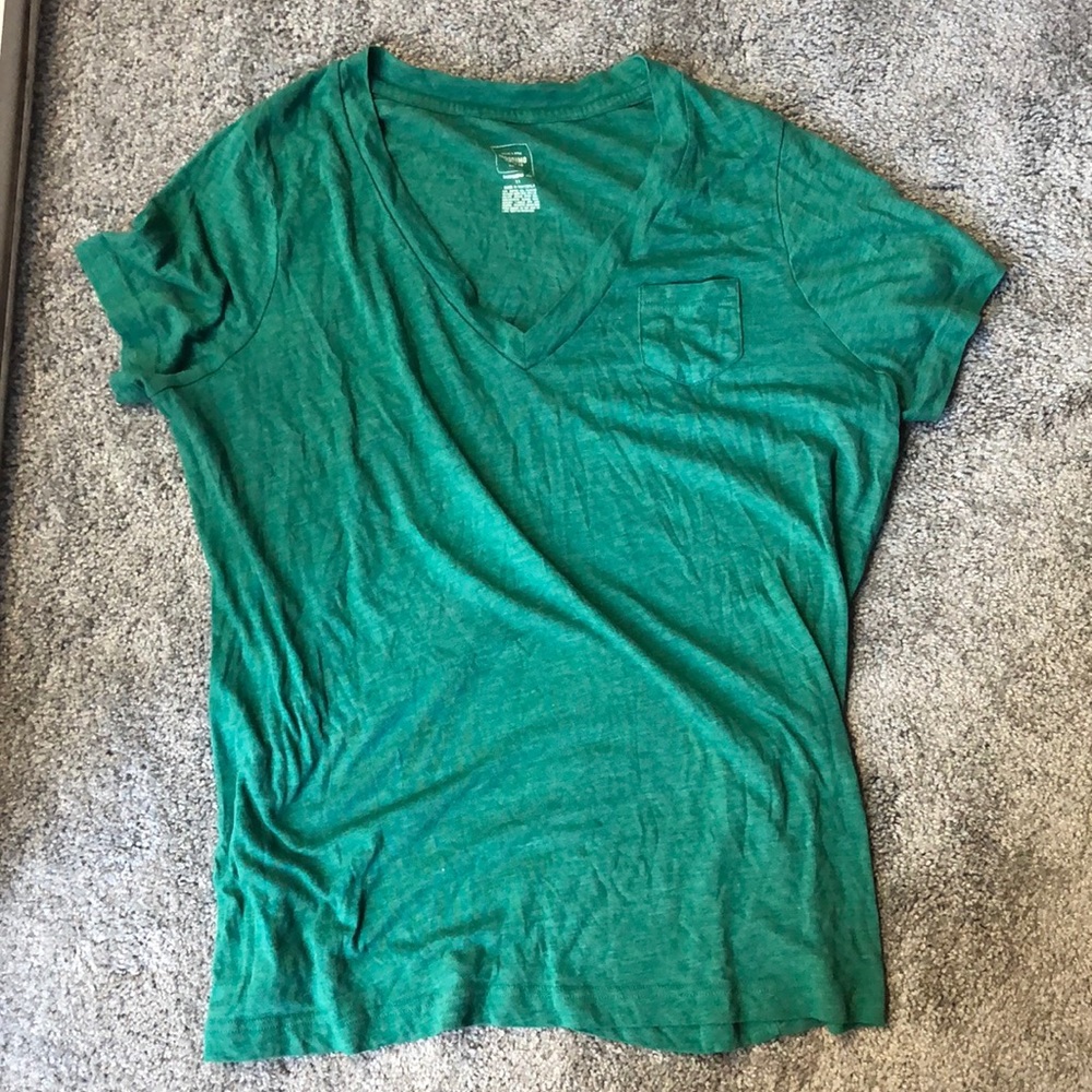 4 for $14 🌺 Mossimo boyfriend tee